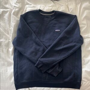 Patagonia Men's Dark Blue Crewneck Sweater